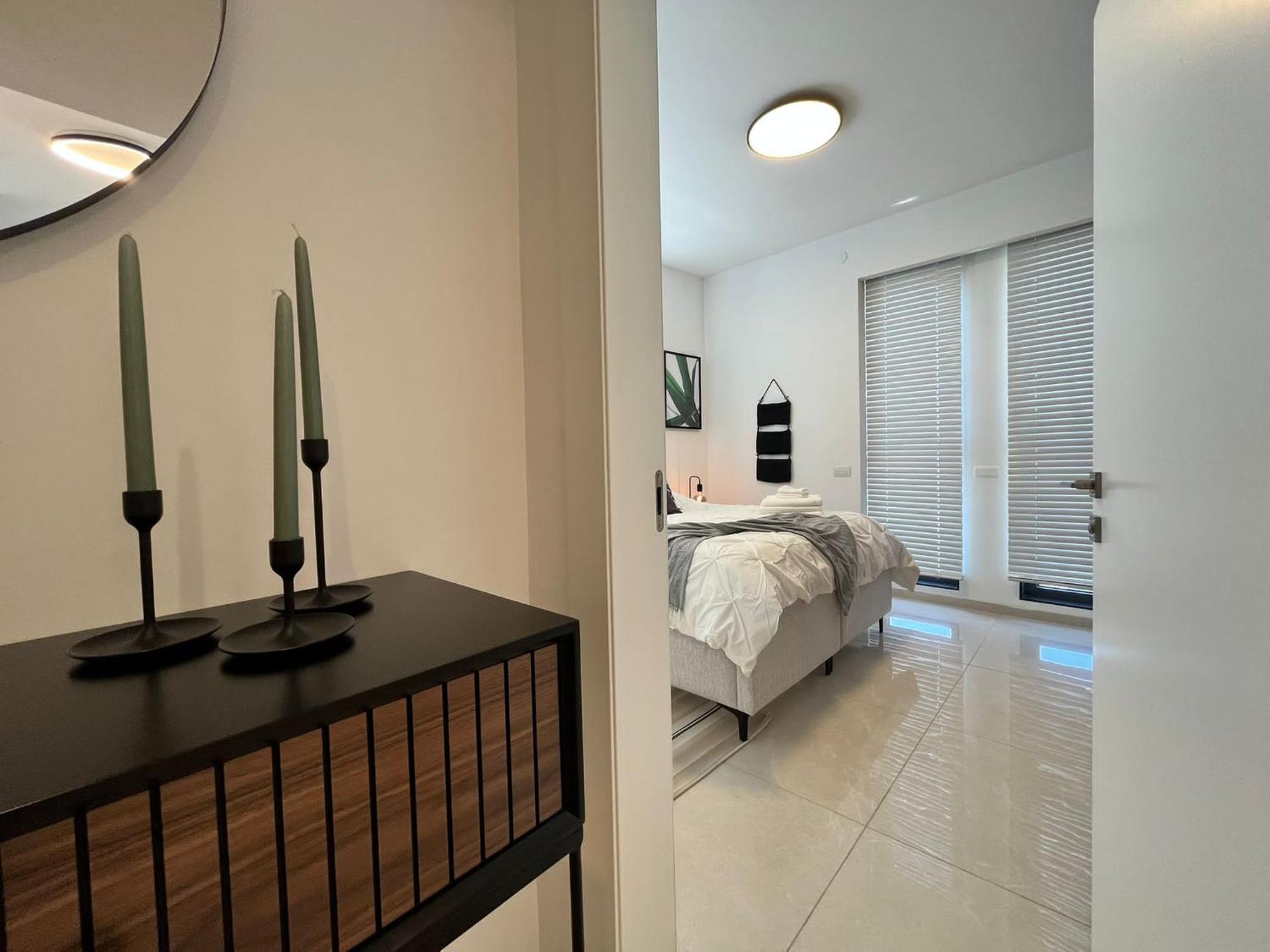 New Luxuries 3 Bedroom Apartment In J Tower Єрусалим Екстер'єр фото